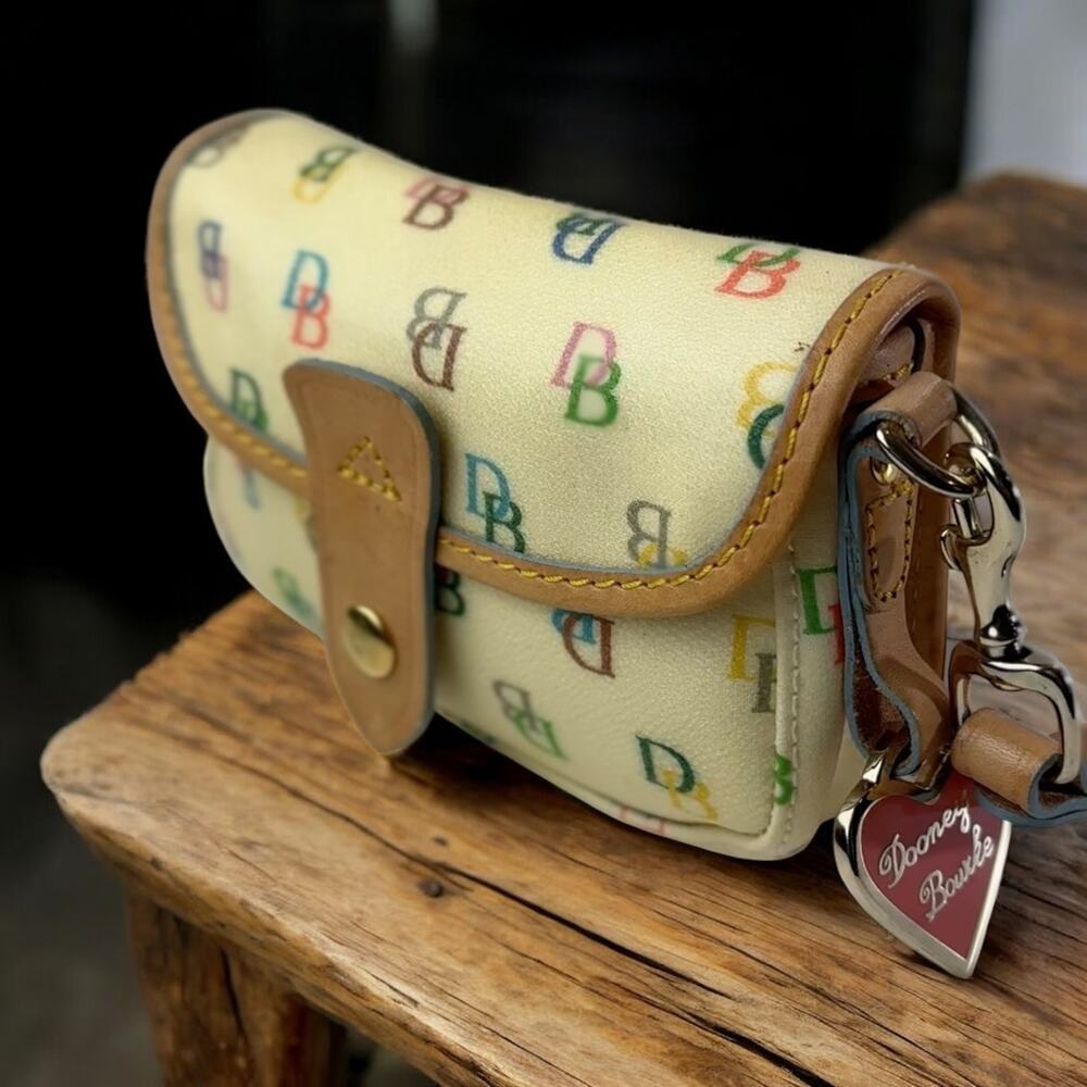 Dooney & Bourke Colorful Rainbow Monogram Logo Wristlet Mini Wallet Bag Purse - Picture 16 of 16